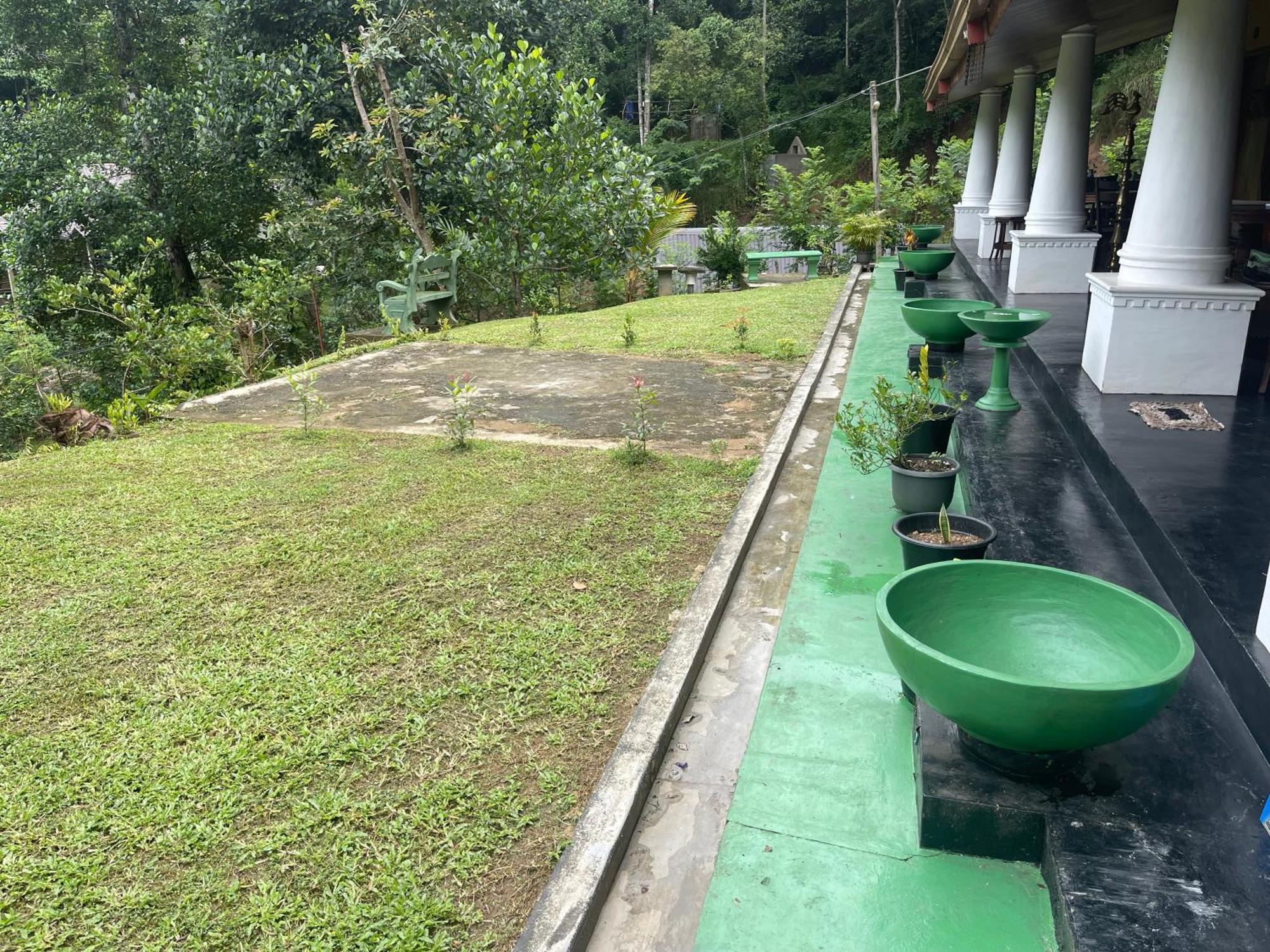 Eagles Lodge - Kandy Digana Exterior photo