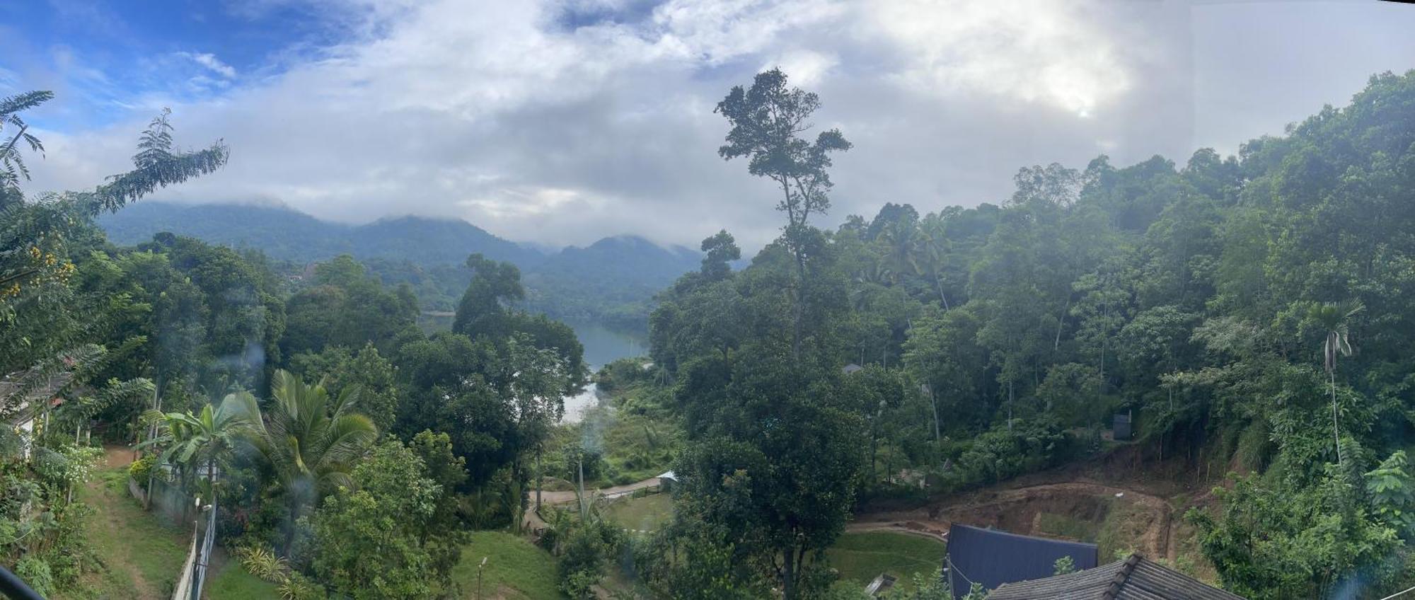 Eagles Lodge - Kandy Digana Exterior photo