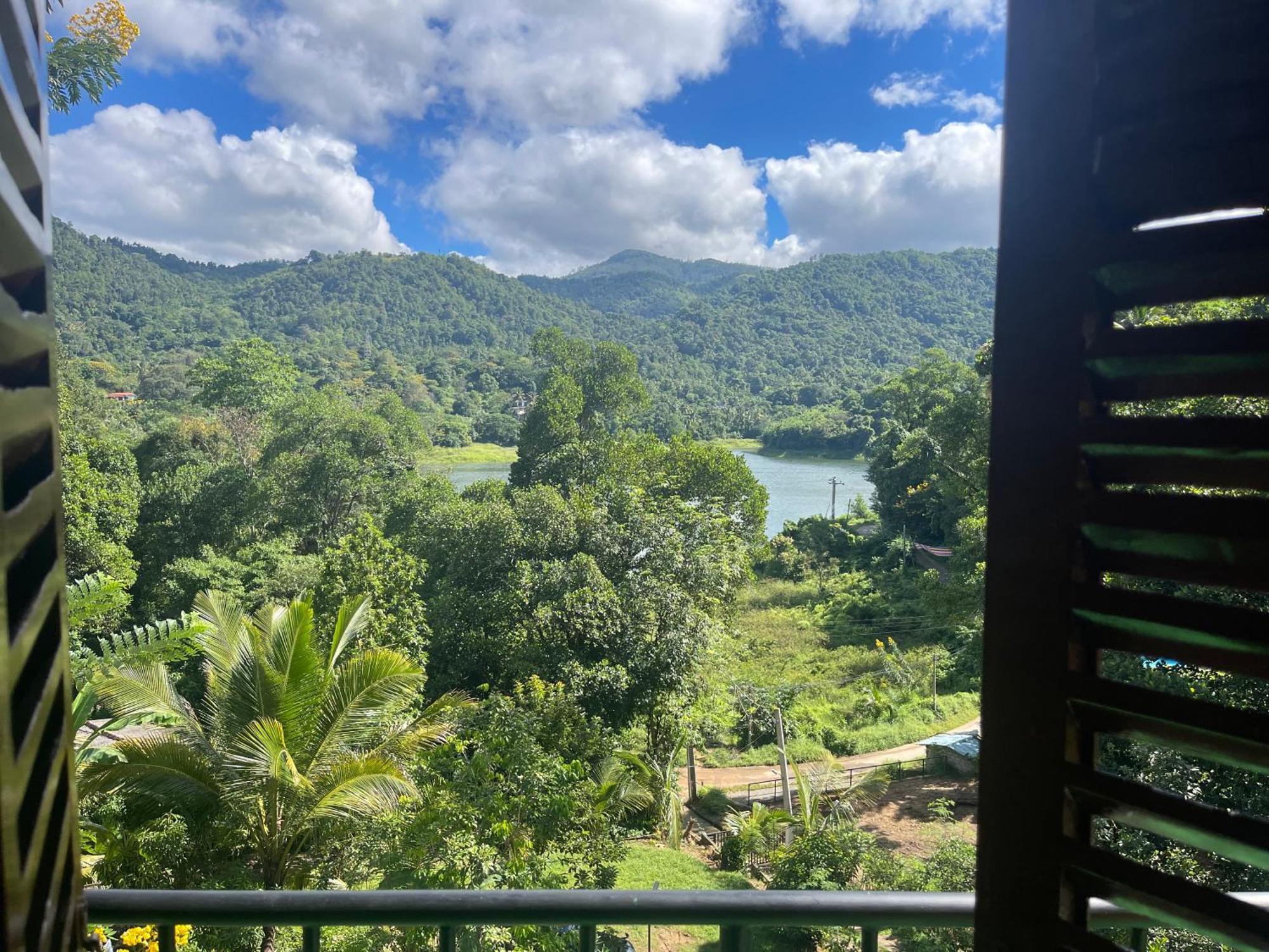 Eagles Lodge - Kandy Digana Exterior photo